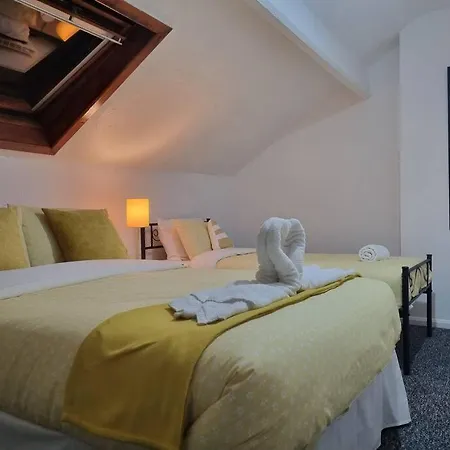 Be Our Guest! Stylish-free Parking-central Location *