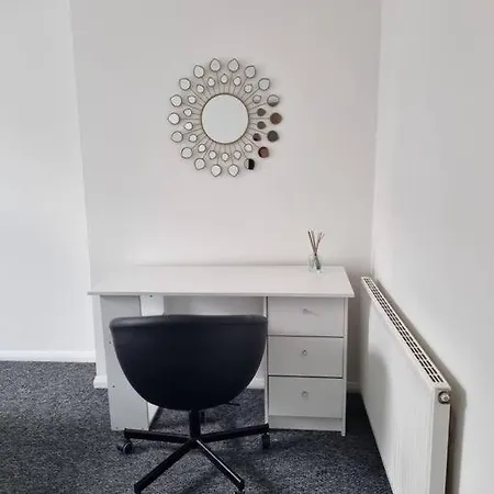 Apartment Be Our Guest! Stylish-free Parking-central Location Leeds (West Yorkshire)