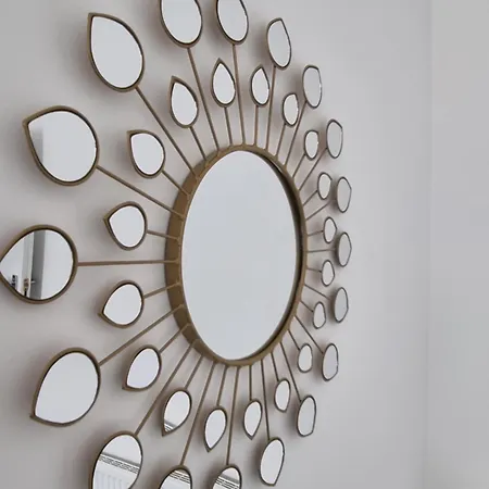 Апартаменти Be Our Guest! Stylish-central Location-comfy-cosy