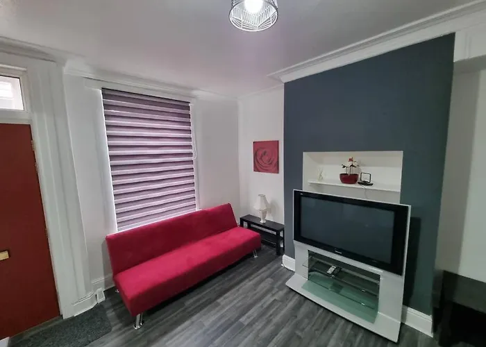 Be Our Guest! Stylish-central Location-comfy-cosy Daire Leeds (West Yorkshire)