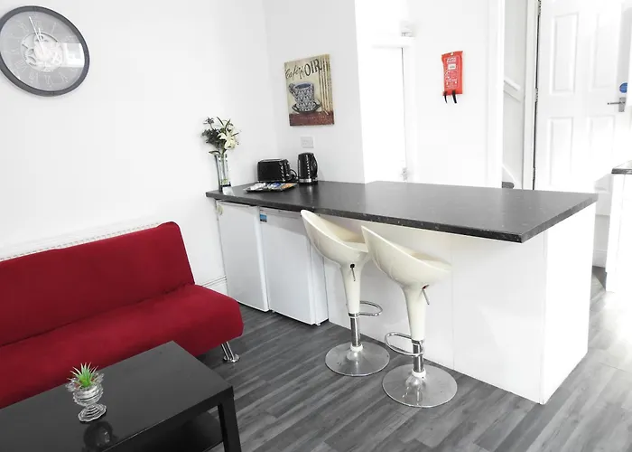 Be Our Guest! Stylish-central Location-comfy-cosy *