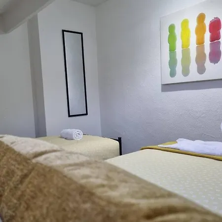 Be Our Guest! Stylish-central Location-comfy-cosy 利兹